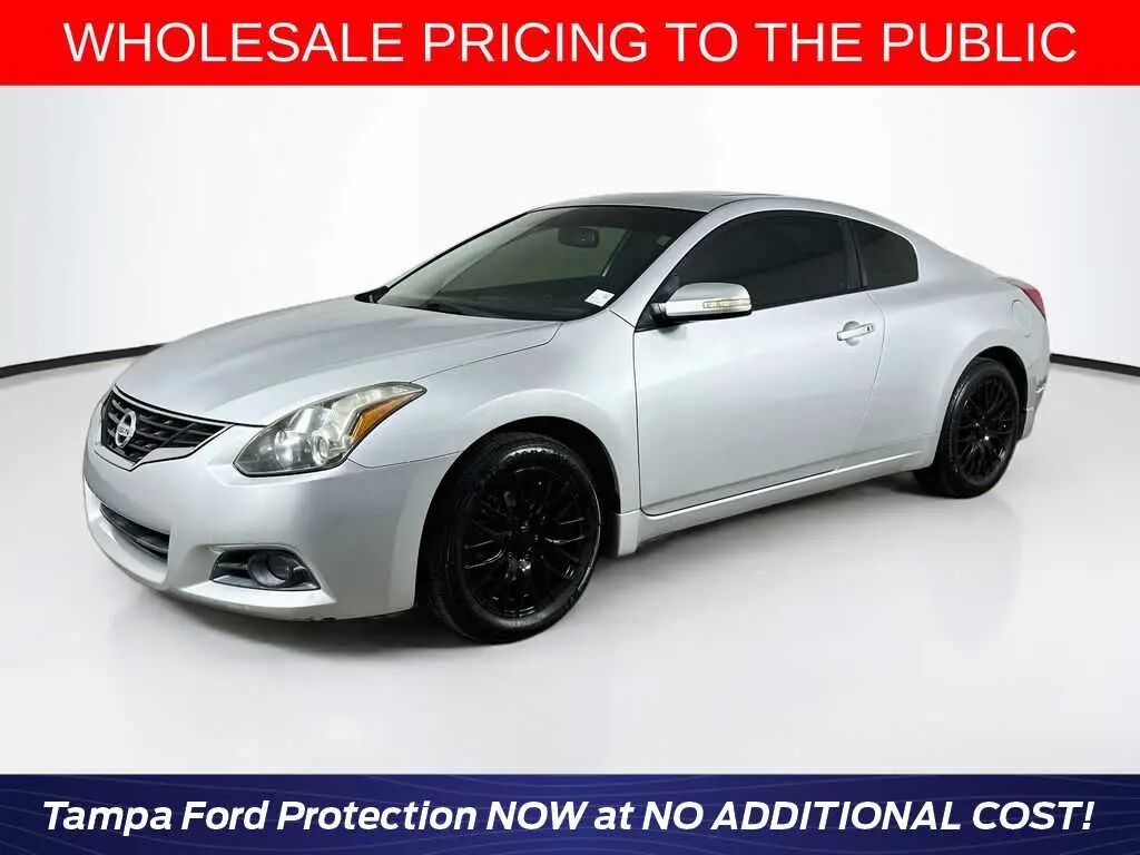 2012 Nissan Altima 2.5 S — photo 1 of 13
