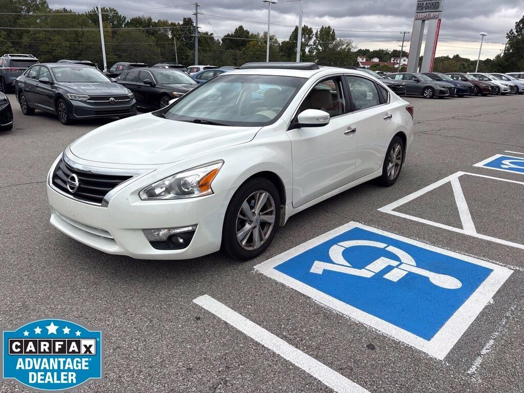 2014 Nissan Altima 2.5 SL — photo 1 of 3
