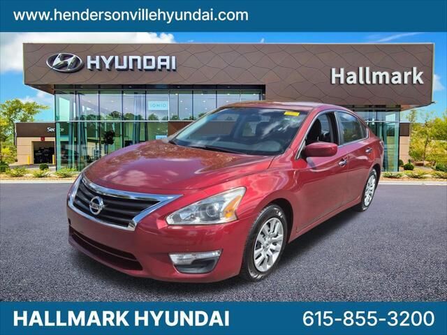 2015 Nissan Altima 2.5 — photo 1 of 13