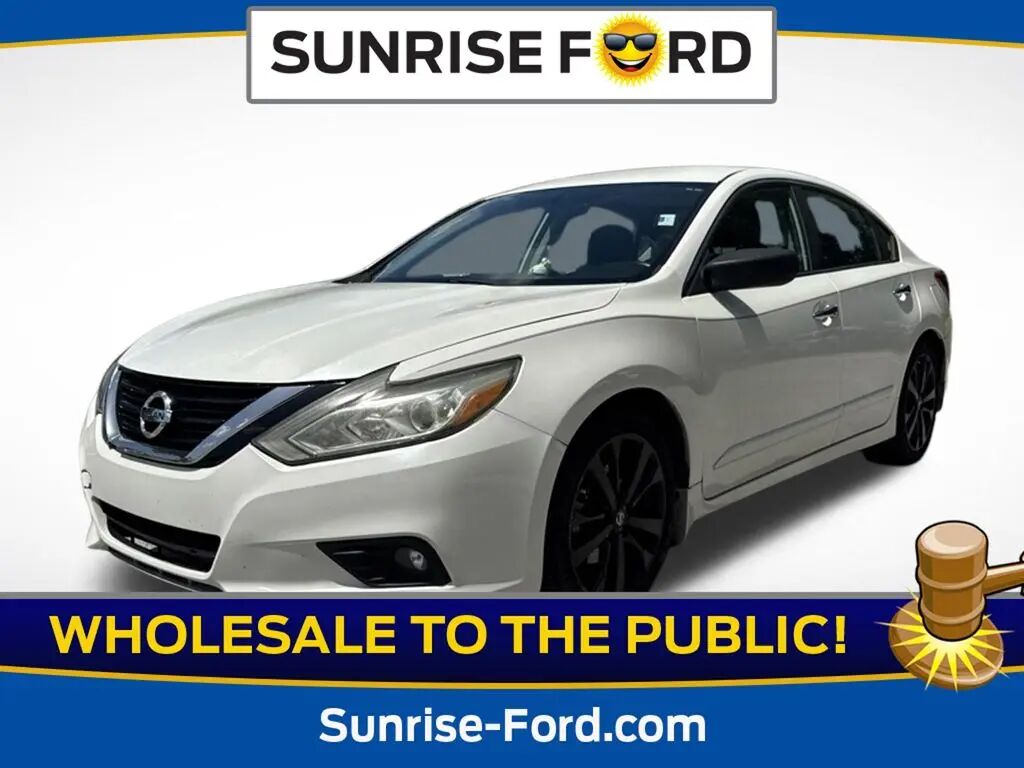 2017 Nissan Altima 2.5 SR — photo 1 of 26