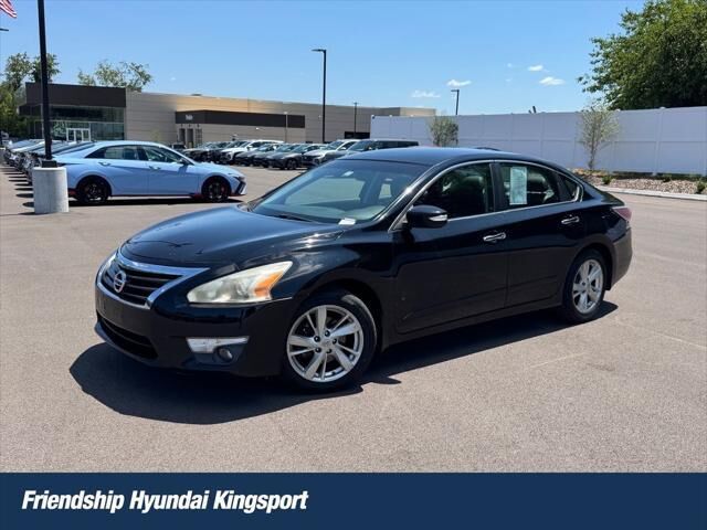 2015 Nissan Altima 2.5 SL — photo 1 of 26