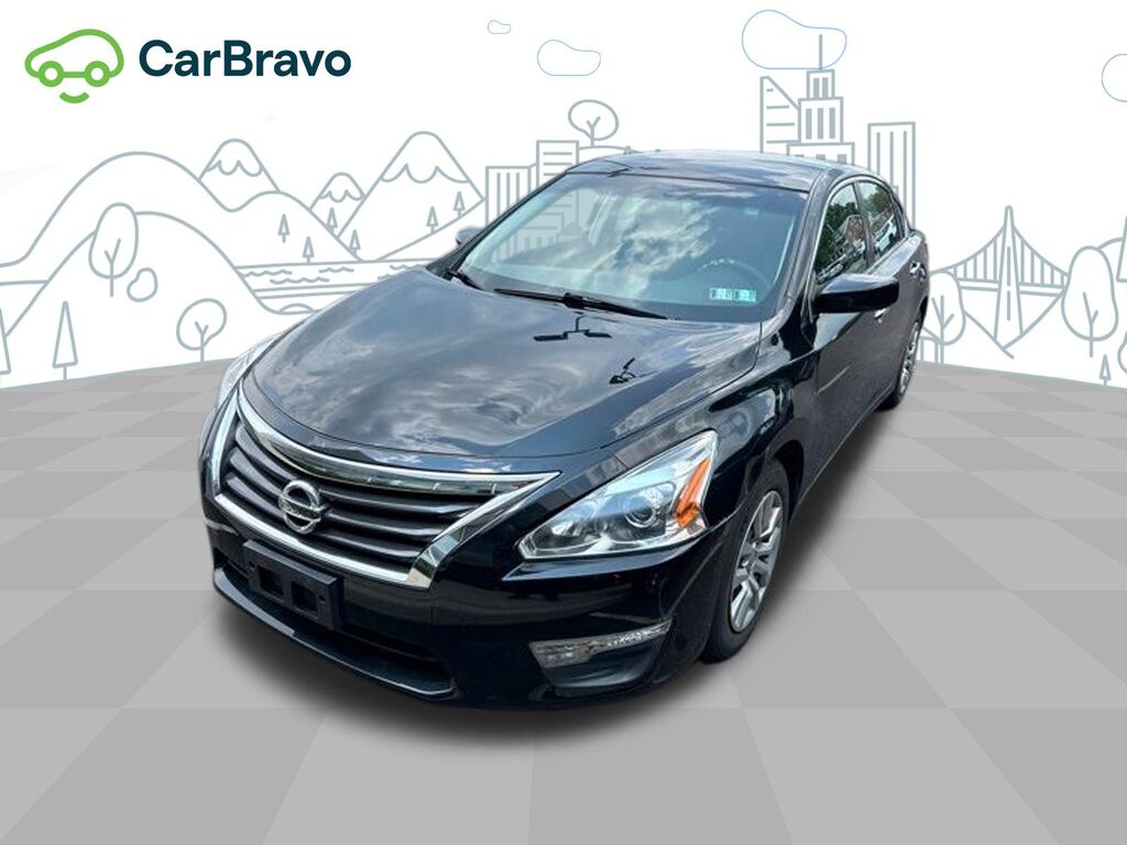 2013 Nissan Altima 2.5 S — photo 1 of 7