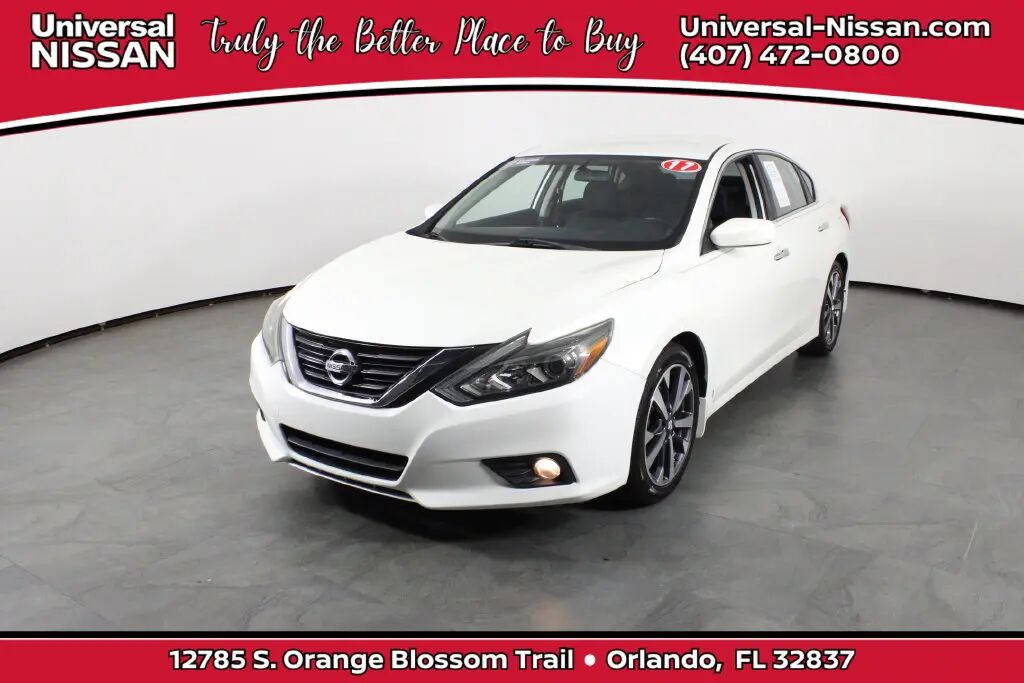 2017 Nissan Altima 2.5 SR — photo 1 of 13