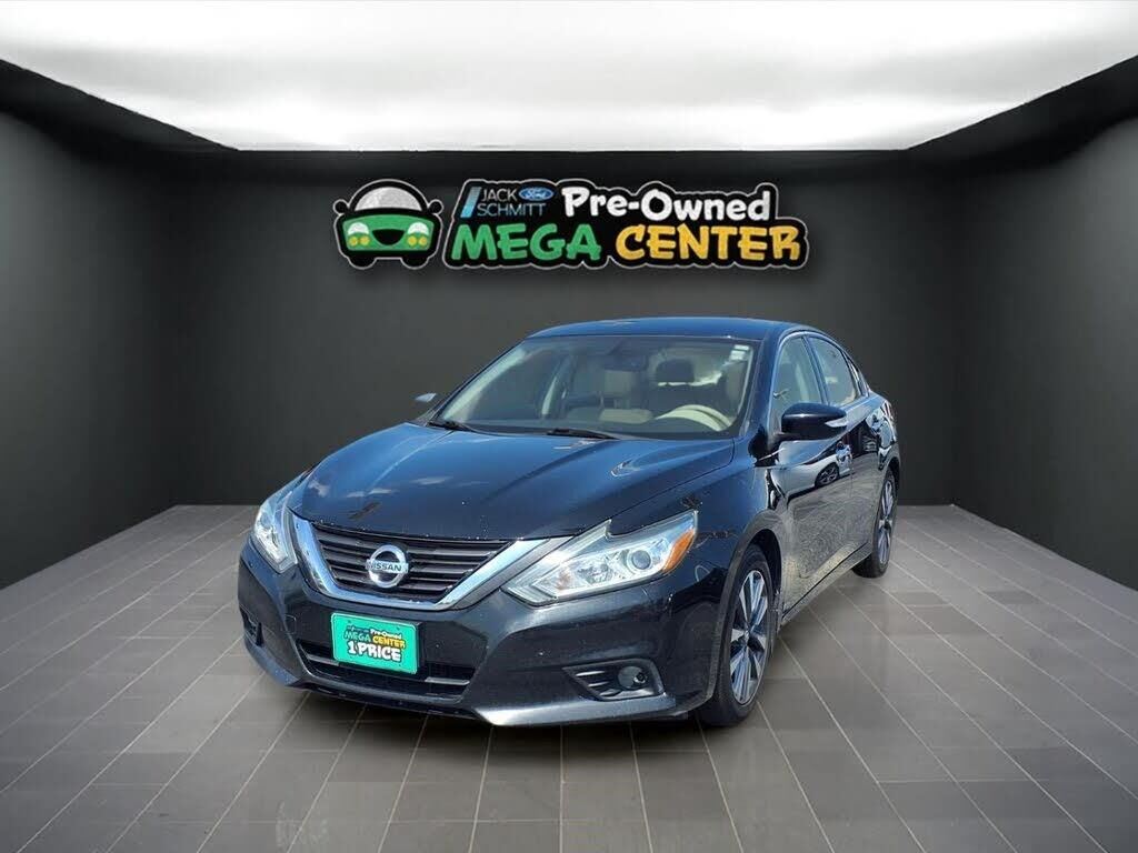2016 Nissan Altima 2.5 SL — photo 1 of 3