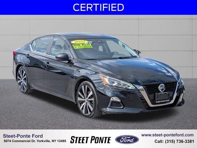 2022 Nissan Altima 2.0 SR