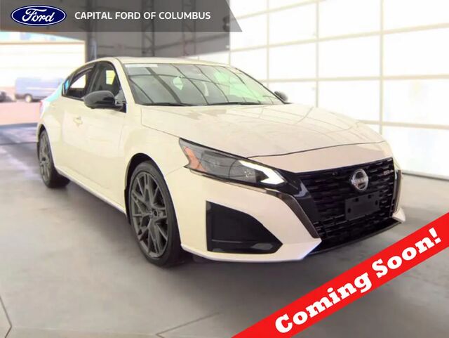 2024 Nissan Altima 2.0 SR