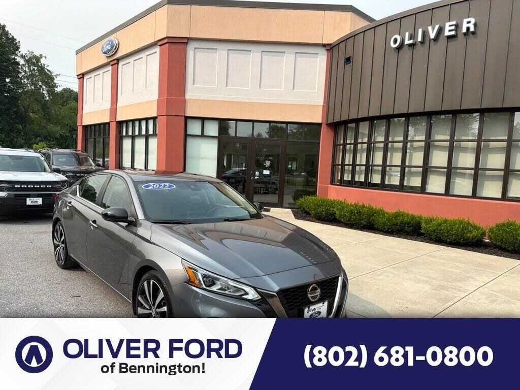 2022 Nissan Altima 2.0 SR — photo 1 of 1