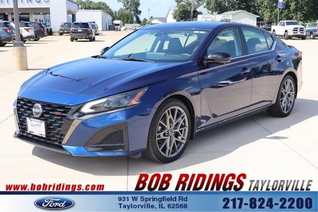 2023 Nissan Altima 2.0 SR