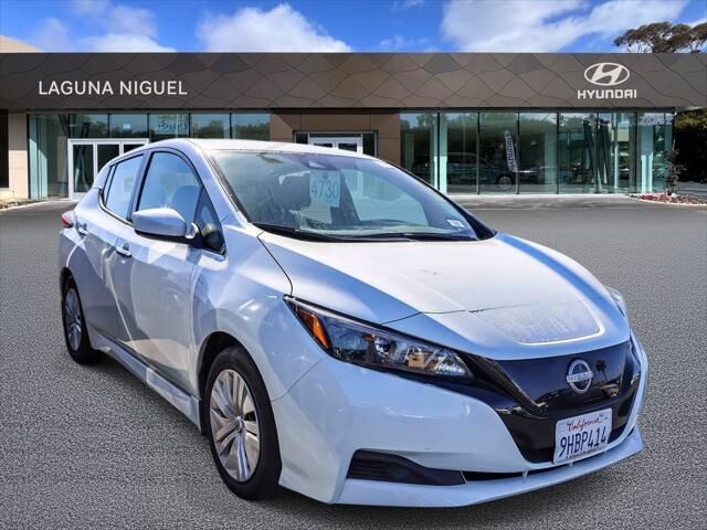 2023 Nissan LEAF S