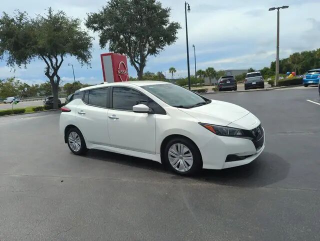 2023 Nissan LEAF S
