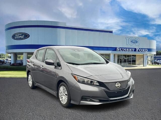 2024 Nissan LEAF S