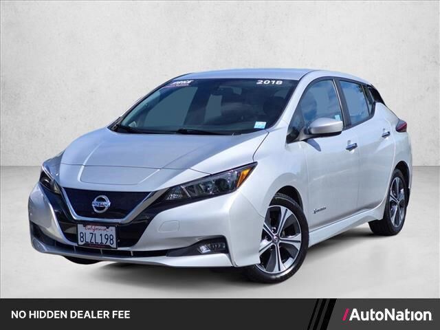 2018 Nissan LEAF SV — photo 1 of 13