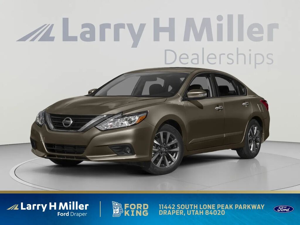 2016 Nissan Altima 3.5 SL — photo 1 of 45