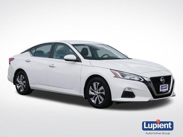 2021 Nissan Altima 2.5 S — photo 1 of 26