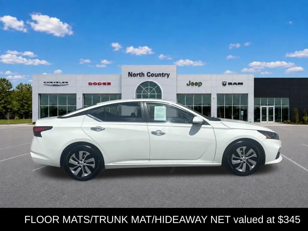 2022 Nissan Altima 2.5 S — photo 1 of 65