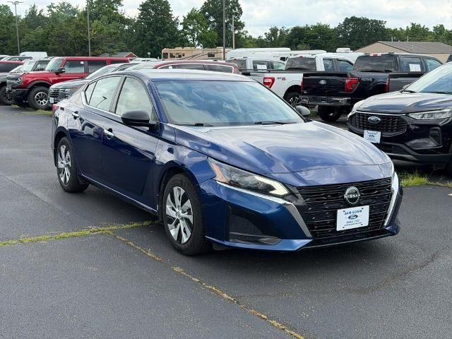 2024 Nissan Altima 2.5 S