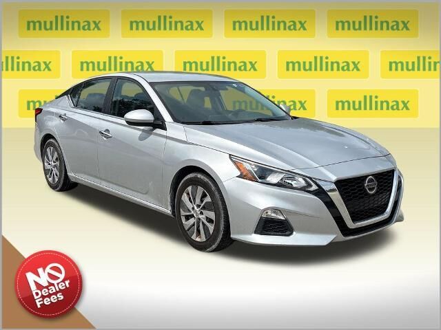 2020 Nissan Altima 2.5 S — photo 1 of 22