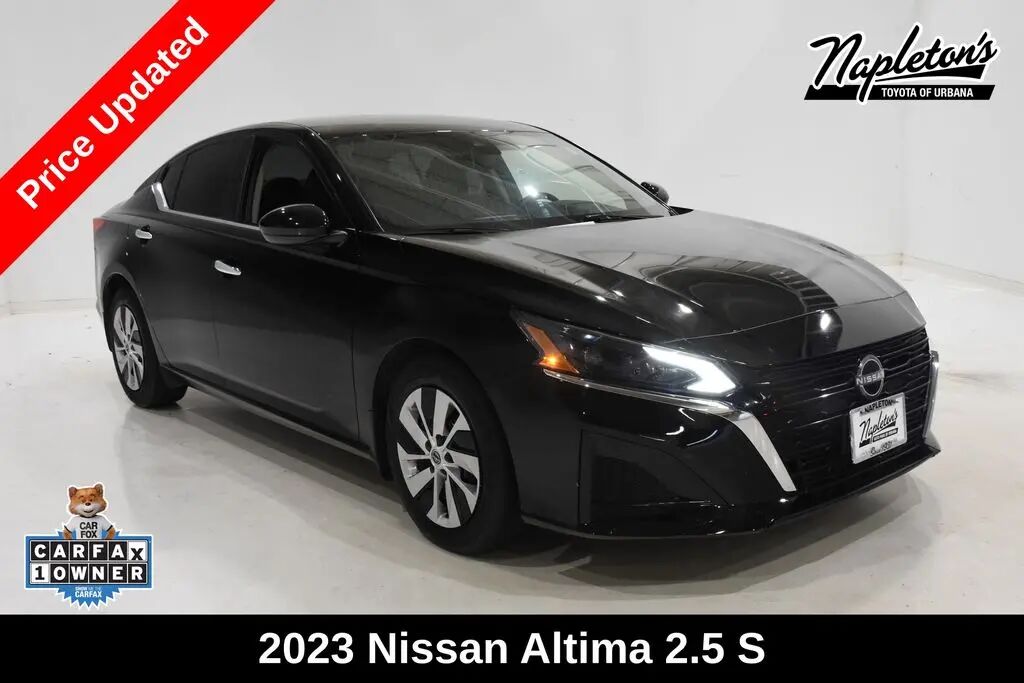 2023 Nissan Altima 2.5 S — photo 1 of 12