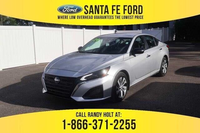 2024 Nissan Altima 2.5 S — photo 1 of 13