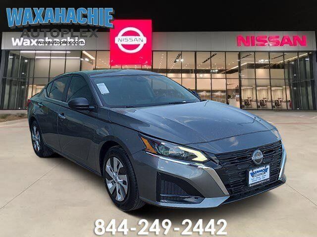 2025 Nissan Altima 2.5 S — photo 1 of 13