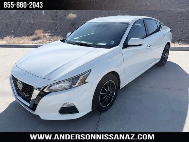 2019 Nissan Altima 2.5 S — photo 1 of 124