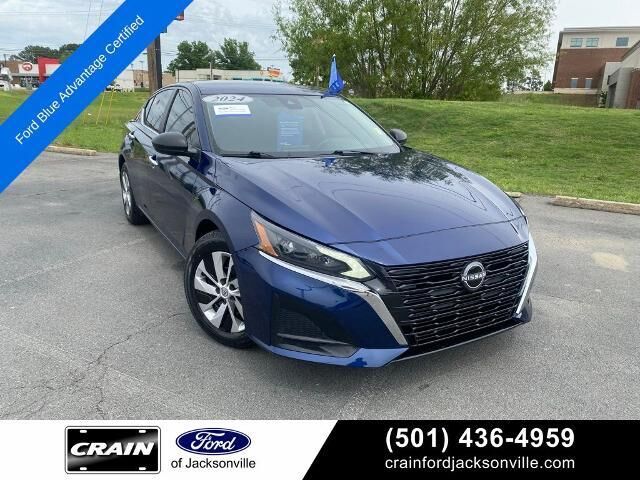2024 Nissan Altima 2.5 S — photo 1 of 32