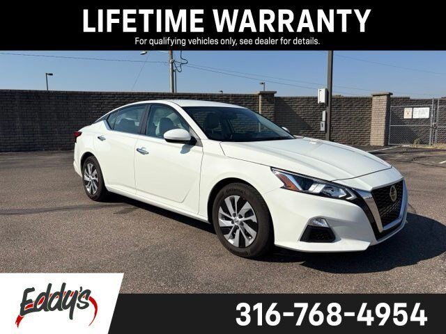2020 Nissan Altima 2.5 S — photo 1 of 11