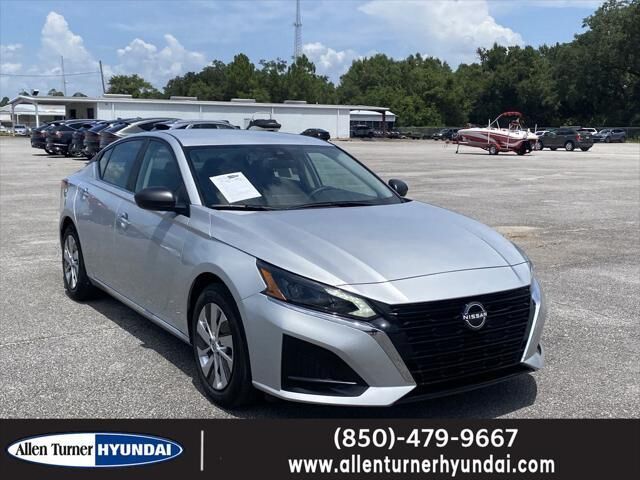 2025 Nissan Altima 2.5 S — photo 1 of 25