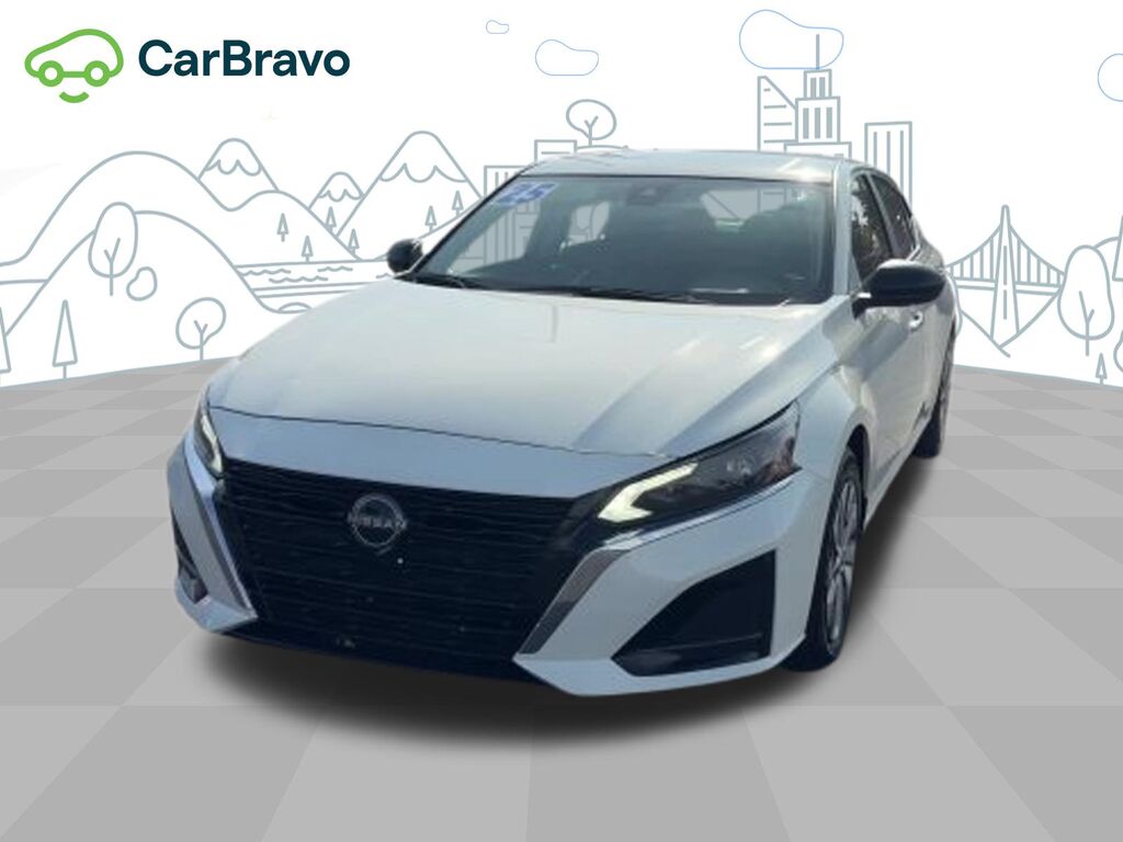 2025 Nissan Altima S FWD — photo 1 of 7