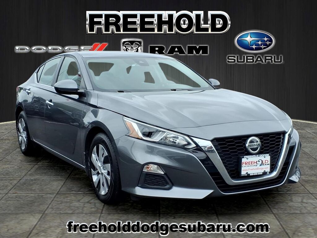 2021 Nissan Altima 2.5 S — photo 1 of 13