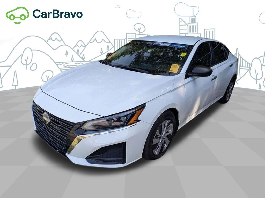 2024 Nissan Altima S FWD — photo 1 of 7