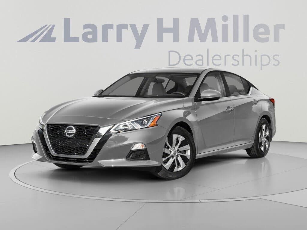 2020 Nissan Altima 2.5 S — photo 1 of 24