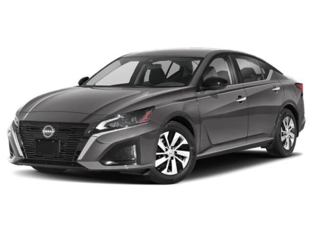 2024 Nissan Altima 2.5 S — photo 1 of 25