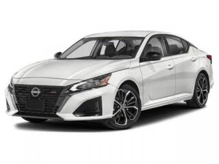 2024 Nissan Altima 2.5 SR — photo 1 of 15