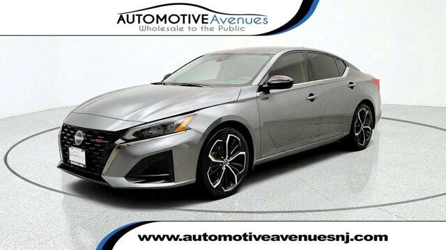 2025 Nissan Altima SR