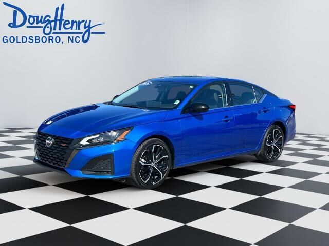 2025 Nissan Altima 2.5 SR