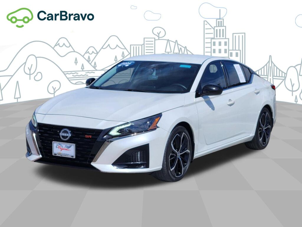2024 Nissan Altima SR FWD — photo 1 of 7