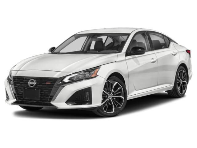 2024 Nissan Altima 2.5 SR — photo 1 of 26