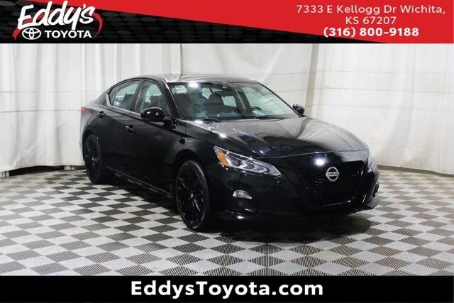 2022 Nissan Altima 2.5 SR — photo 1 of 13
