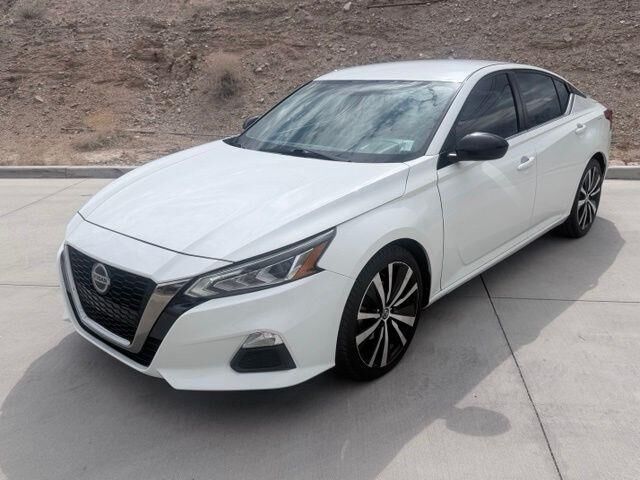 2019 Nissan Altima 2.5 SR — photo 1 of 26