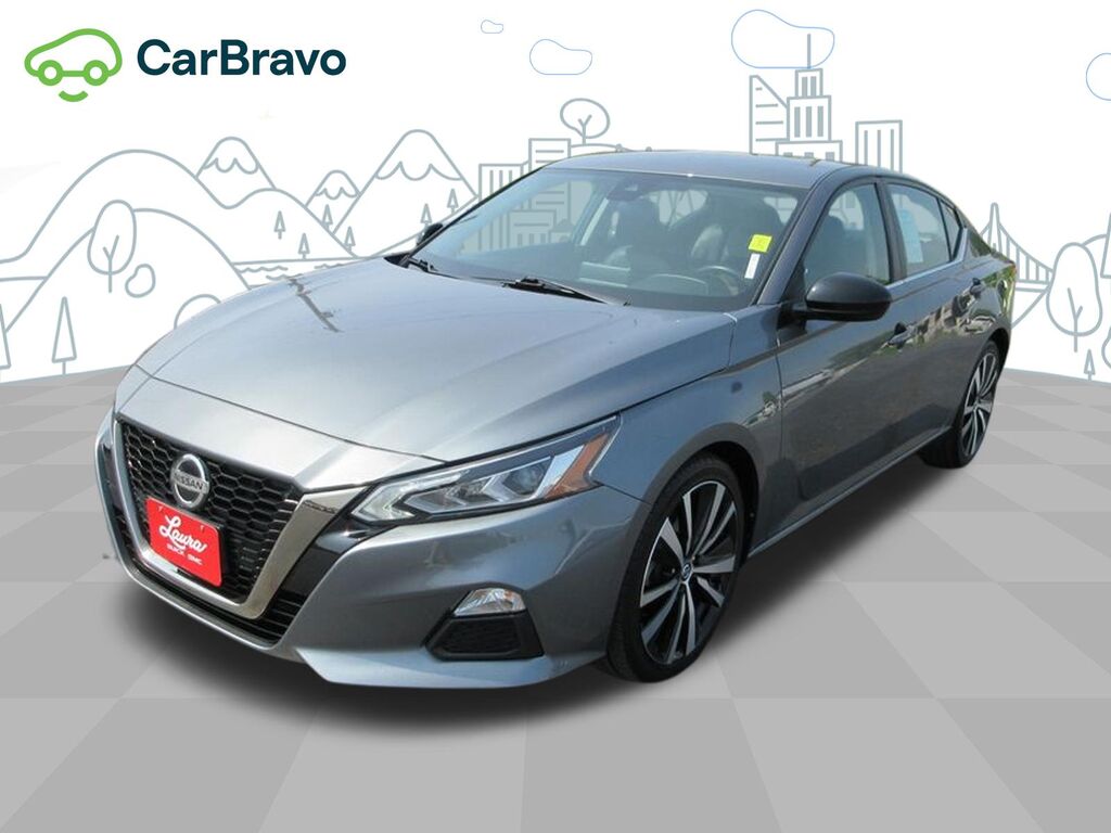 2021 Nissan Altima SR FWD — photo 1 of 6