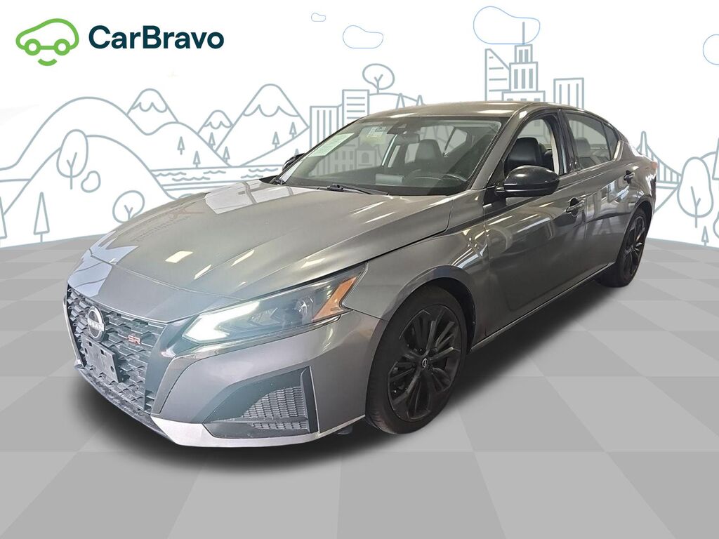 2023 Nissan Altima 2.5 SR — photo 1 of 6