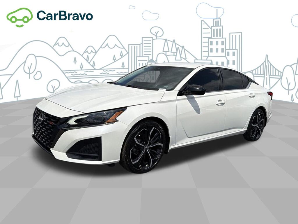 2024 Nissan Altima SR FWD — photo 1 of 6
