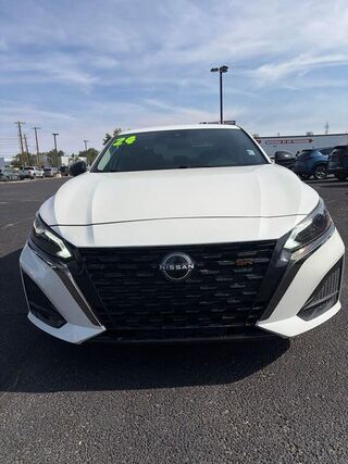2024 Nissan Altima 2.5 SR — photo 1 of 1