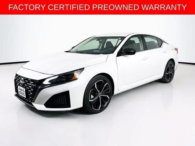 2024 Nissan Altima 2.5 SR — photo 1 of 26