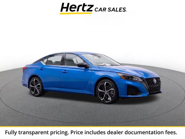 2025 Nissan Altima SR