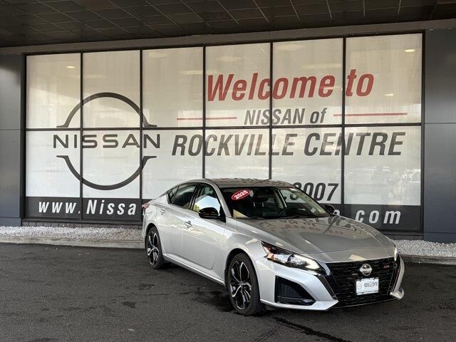 2025 Nissan Altima 2.5 SR