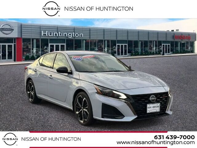 2023 Nissan Altima 2.5 SR