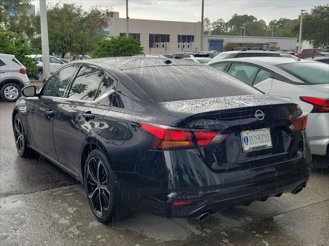 2024 Nissan Altima 2.5 SR — photo 1 of 10