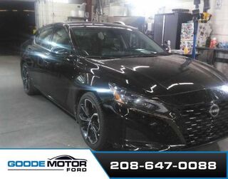 2025 Nissan Altima 2.5 SR